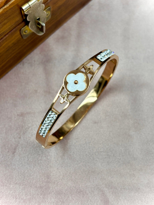 Premium Rose Gold Anti-Tarnish Bracelet – Hypoallergenic & Fade-Resistant