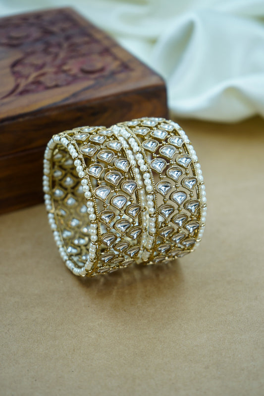 Traditional Antique Kada with Kundan & Pearls